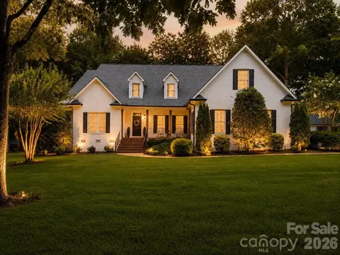 611 Pacer Ln, Marvin, NC 28173