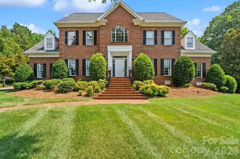 2976 Kaneland Ct, Rock Hill, SC 29732