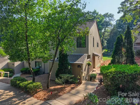 31 Old Post Rd, Clover, SC 29710