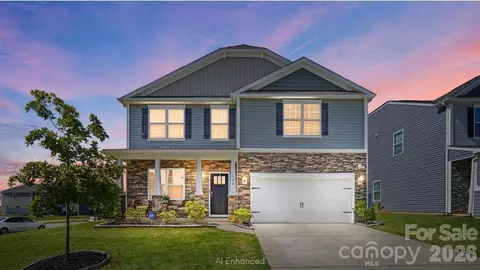 170 Giant Oak Ave, Statesville, NC 28677