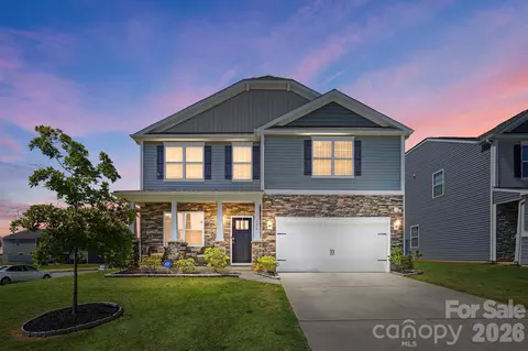 170 Giant Oak Ave, Statesville, NC 28677