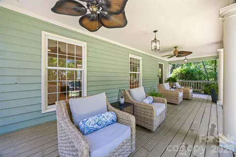 Exterior - 2 Pine Point Rd, Lake Wylie, SC 29710 photo 11 of 13