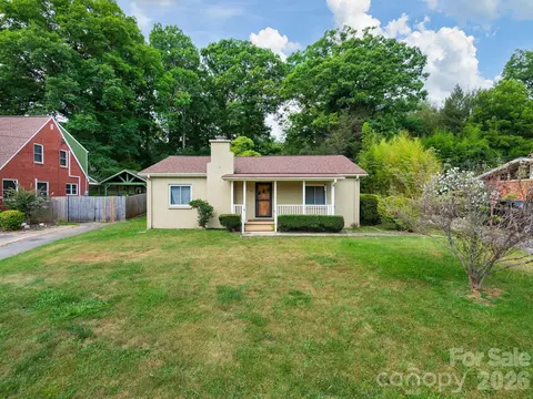 44 Bear Creek Rd, Asheville, NC 28806