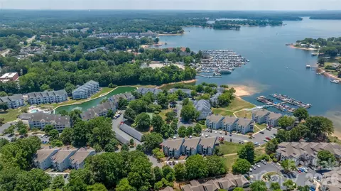 18840 Nautical 64 Dr #64, Cornelius, NC 28031