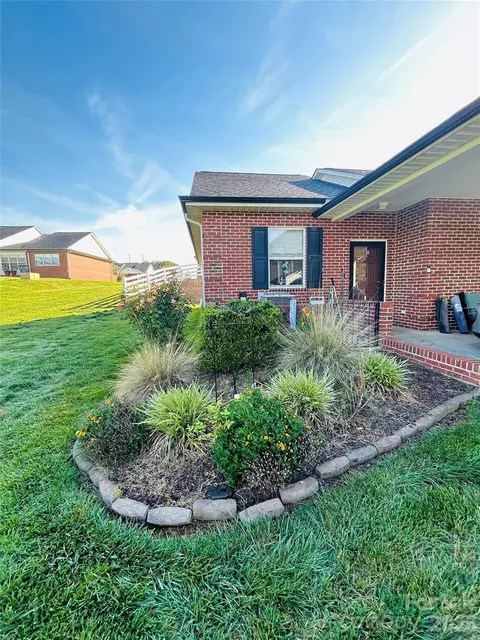 Exterior - 6277 Iris Ct, Denver, NC 28037 photo 1 of 3