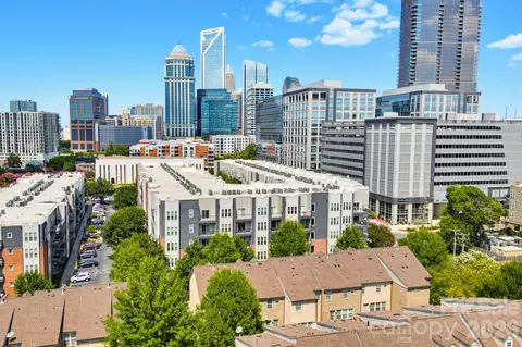 225 Lincoln St, Charlotte, NC 28203