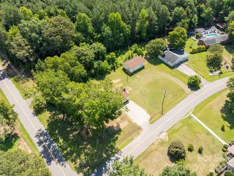 View/Area - 151 Old Gregory Ln, Lancaster, SC 29720 photo 2 of 5