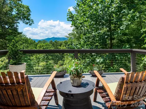 Exterior - 174 Dancing Wind Ln, Marshall, NC 28753 photo 1 of 12