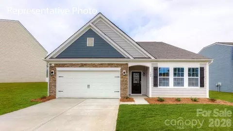 548 Blackpool Ct, Monroe, NC 28112 photo 1