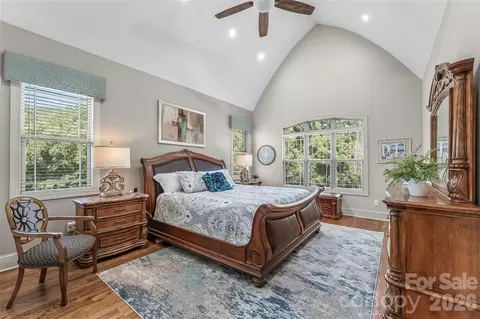 Bedroom - 5895 Bakers Pt, Hickory, NC 28602 photo 1 of 5