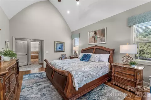 Bedroom - 5895 Bakers Pt, Hickory, NC 28602 photo 3 of 5
