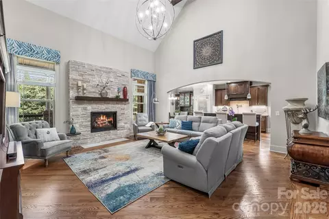 Living - 5895 Bakers Pt, Hickory, NC 28602 photo 2 of 2