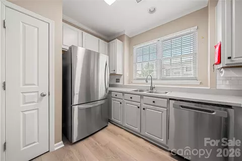 207 Dawn Mist Ln, Fort Mill, SC 29708 photo 13