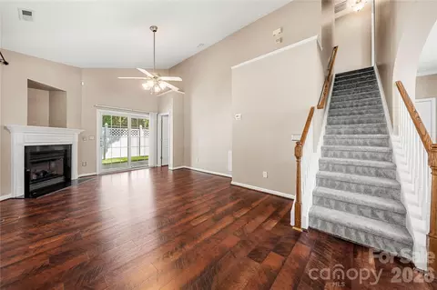 207 Dawn Mist Ln, Fort Mill, SC 29708 photo 2