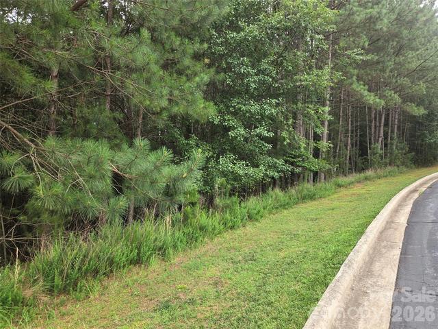5582 Bridgewater 206 Dr #206, Granite Falls, NC 28630