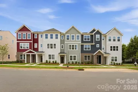 4039 Bass River Pkwy, Charlotte, NC 28217