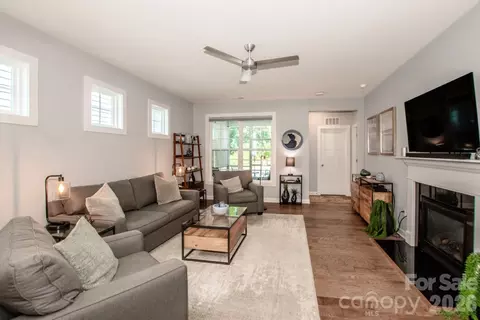 Living - 13331 Caite Ridge Rd, Davidson, NC 28036 photo 3 of 4