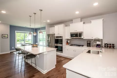 Kitchen - 13331 Caite Ridge Rd, Davidson, NC 28036 photo 2 of 5