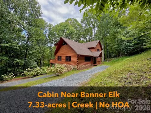 321 Grays Shadow Ln, Banner Elk, NC 28604