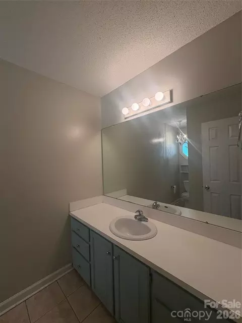 Bath - 4105 Salem Pointe Dr, Monroe, NC 28110 photo 2 of 3
