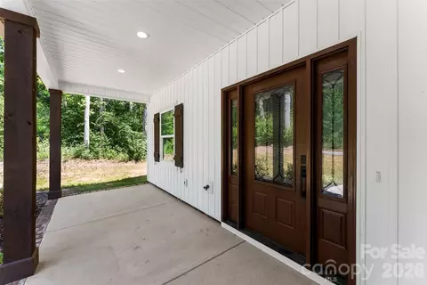Exterior - 5005 Oconee Dr, Stanley, NC 28164 photo 4 of 7