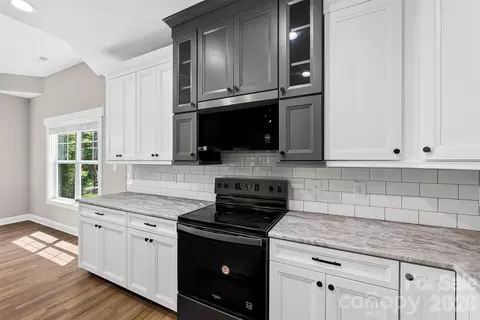Kitchen - 5005 Oconee Dr, Stanley, NC 28164 photo 2 of 2