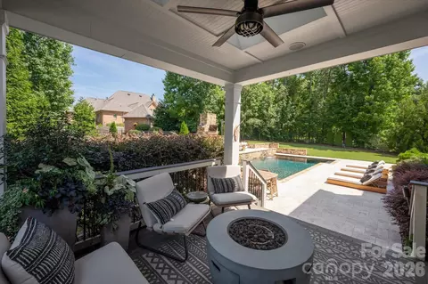 Exterior - 971 Castlewatch Dr, Fort Mill, SC 29708 photo 8 of 12