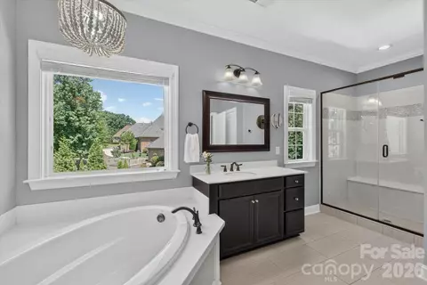 Bath - 971 Castlewatch Dr, Fort Mill, SC 29708 photo 3 of 5
