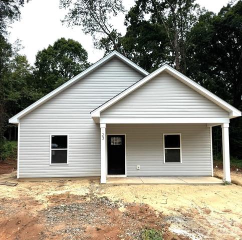 123 Kingswood Dr, Statesville, NC 28625