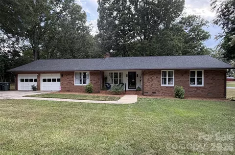 400 S Westover Dr, Monroe, NC 28112