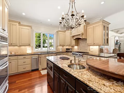 Kitchen - 2320 Brawinal Ct, Monroe, NC 28110 photo 3 of 6