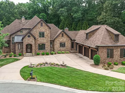 Exterior - 2320 Brawinal Ct, Monroe, NC 28110 photo 2 of 9