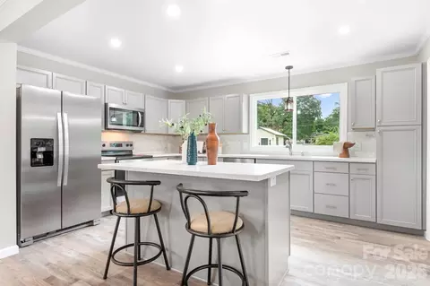 3388 Rhyne Forest Rd, Iron Station, NC 28080