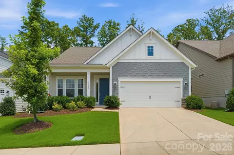 17138 Sand Bank Rd, Charlotte, NC 28278