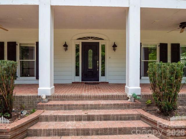 9124 S Providence Rd, Waxhaw, NC 28173