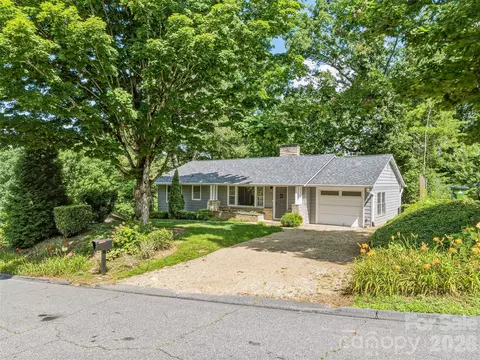 66 Hampden Rd, Asheville, NC 28805