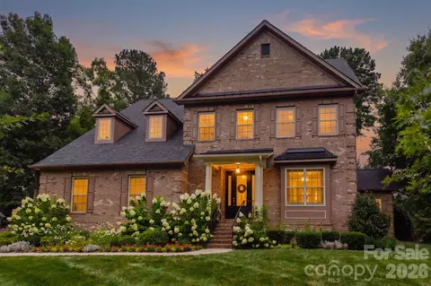 2626 Hamilton Crossings Dr, Charlotte, NC 28214