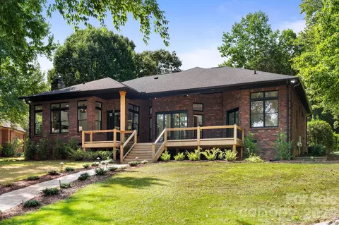 8806 Hearthstone Ct, Terrell, NC 28682 photo 5