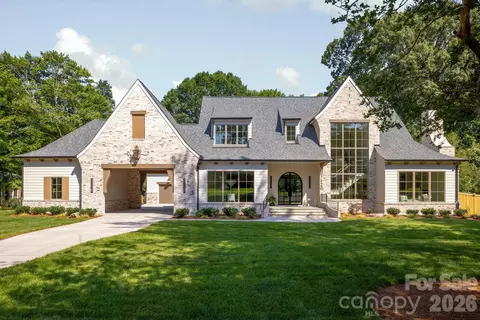 1420 Pine Tree Dr, Charlotte, NC 28270
