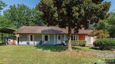 2521 Kempsar Ln, Monroe, NC 28110