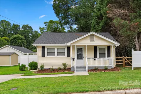112 Harris St, Belmont, NC 28012