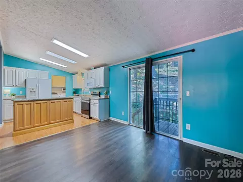 Living - 26 Cedar St, Canton, NC 28716 photo 6 of 6