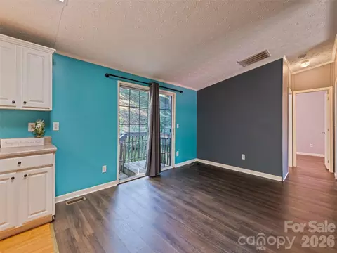 Living - 26 Cedar St, Canton, NC 28716 photo 4 of 6