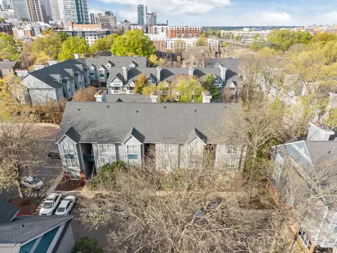 525 N Graham 2e St #2E, Charlotte, NC 28202