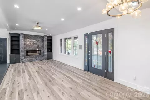Living - 2248 Willie Usher Rd, Lancaster, SC 29720 photo 1 of 3