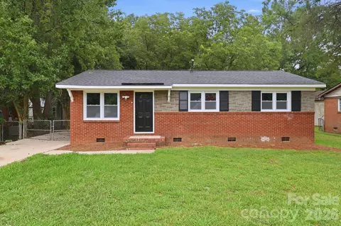 9430 Trinity Rd, Charlotte, NC 28216