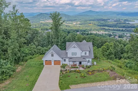 49 Arabella Ln, Arden, NC 28704