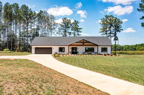 1405 Derby Dr, Shelby, NC 28150