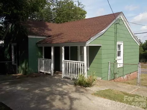 928 10th St, Lancaster, SC 29720