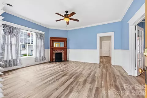 Living - 117 Wiley Ave, Salisbury, NC 28144 photo 2 of 5